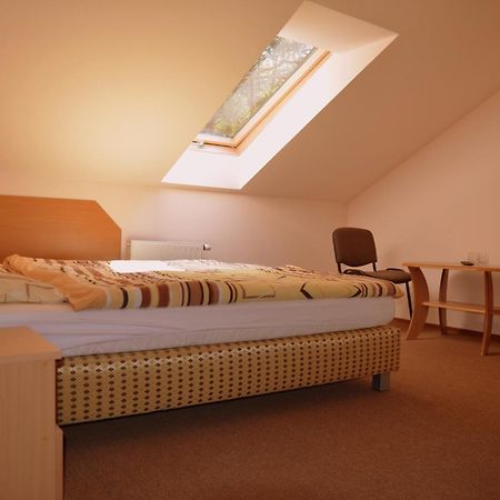 Lesny Zakatek Bed & Breakfast Smardzewice Dış mekan fotoğraf