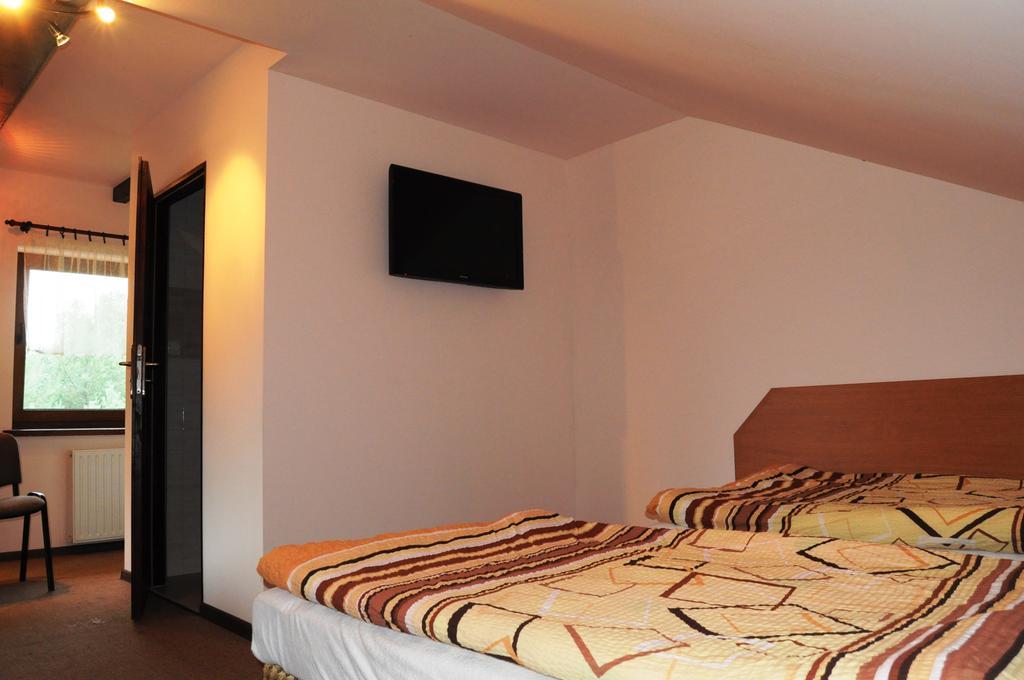 Lesny Zakatek Bed & Breakfast Smardzewice Dış mekan fotoğraf