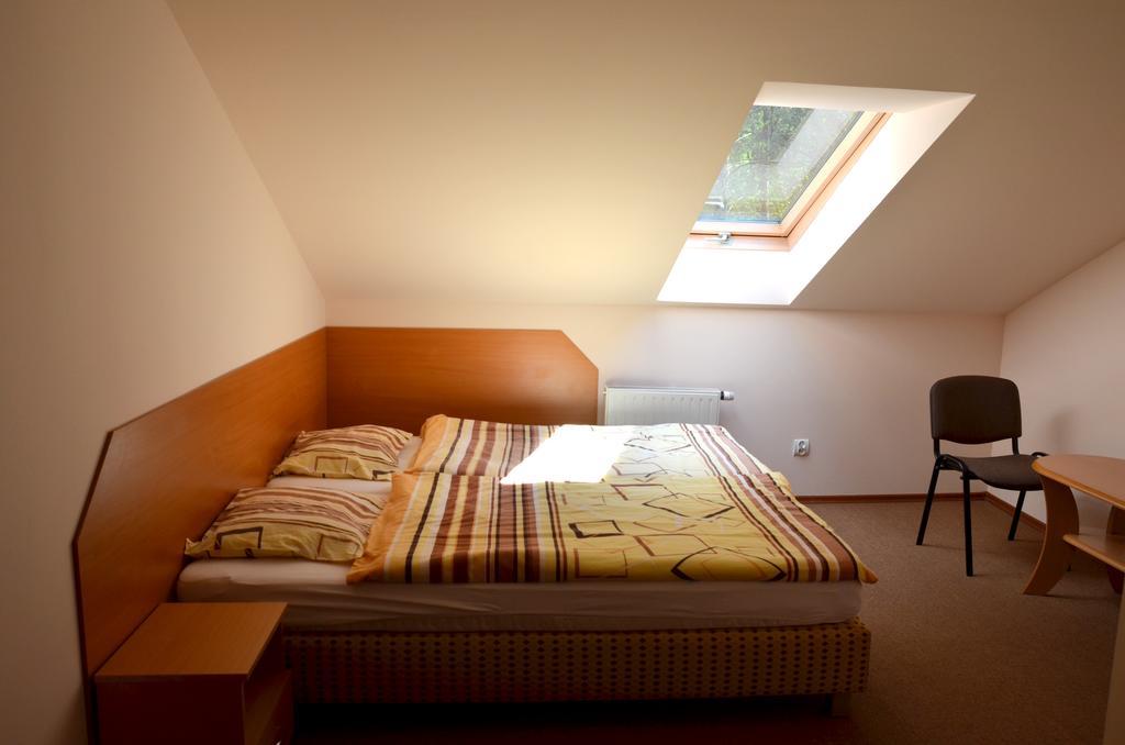 Lesny Zakatek Bed & Breakfast Smardzewice Dış mekan fotoğraf
