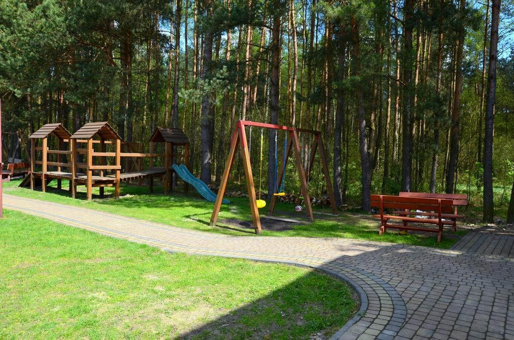 Lesny Zakatek Bed & Breakfast Smardzewice Dış mekan fotoğraf