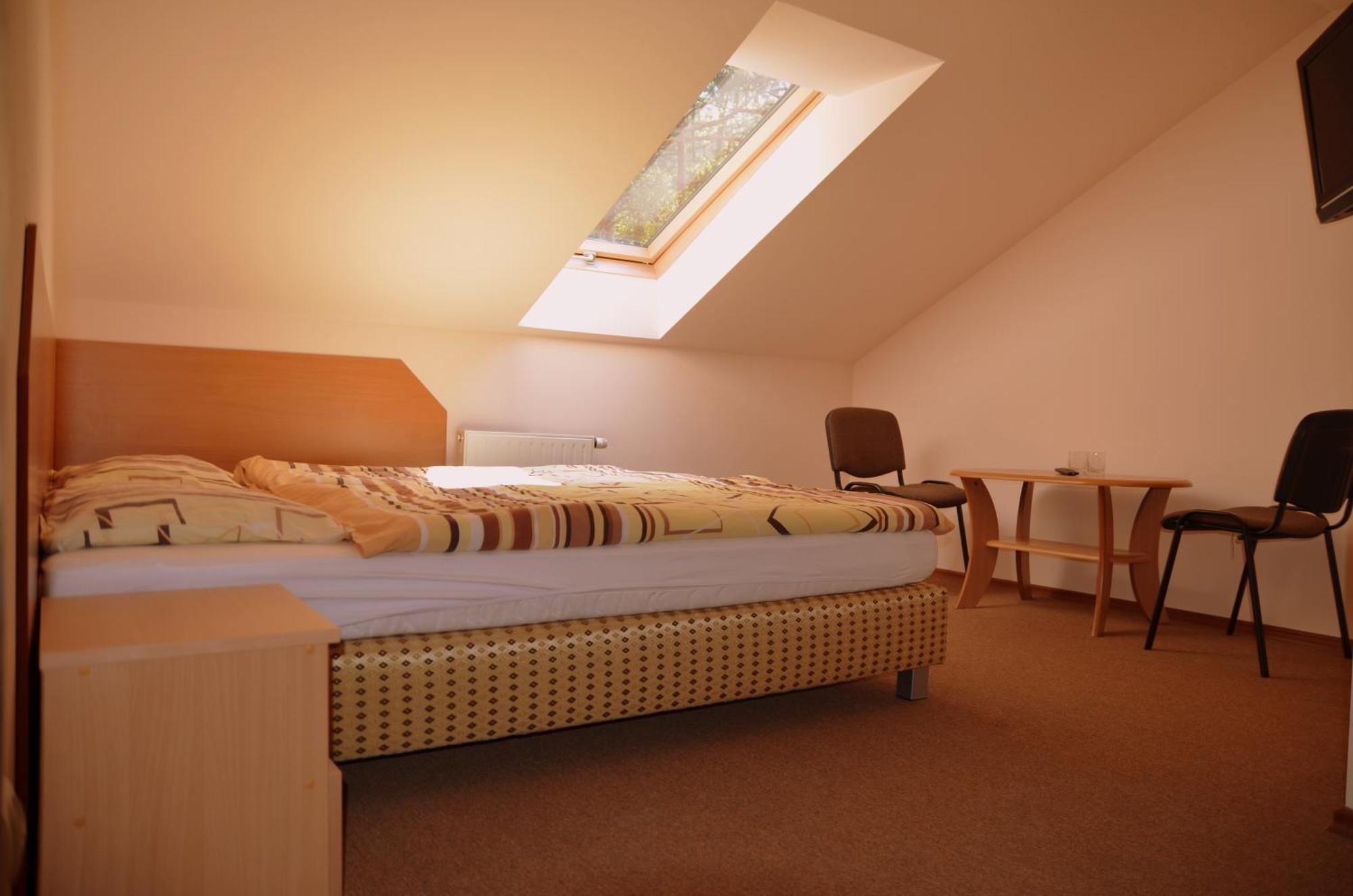 Lesny Zakatek Bed & Breakfast Smardzewice Dış mekan fotoğraf
